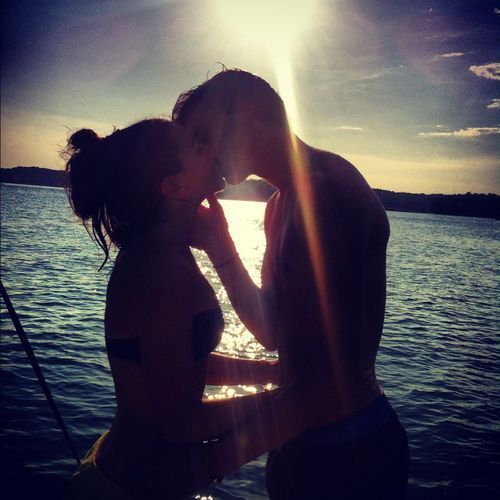 kisses on the yacht: 