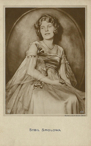 Sybil Smolova