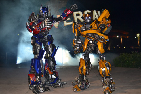 Transformer-The Writer Next Door-Vashti Q-Universal Studios