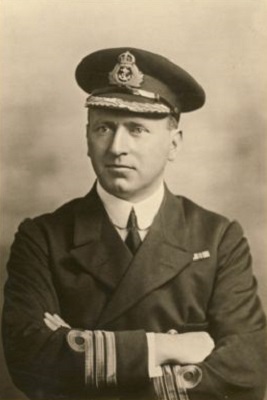 Commander Loftus William Jones VC