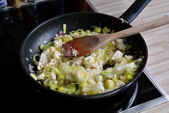 Lauch und Salzlakenkäse