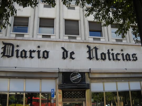 4_Diario de Noticias_Building