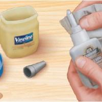 Cleaning-Glue-Bottle-Tip