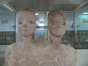 Patung Ain Ghazal sejak 8000-6000 SM