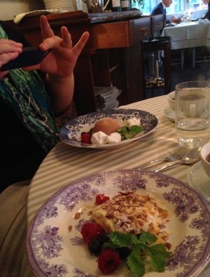 Dessert! Jag åt Oscar II tårta.