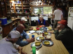 Mondale holding court at the dinner table.