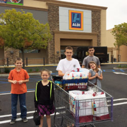 Grocery Shopping with Kids at ALDI (6)
