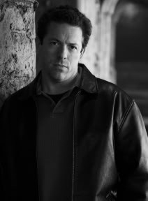 Richard Thomas, whatdoesnotkillme.com