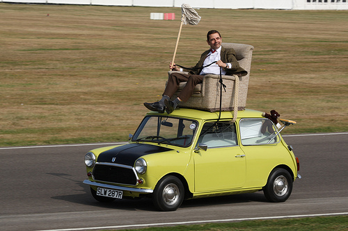 Rowan-Atkinsons-Mr-Bean-atop-Mini