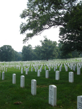 Tombstones_at_Arlington_National_Cemetery,_July_2006