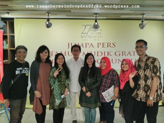 PicsArt_07-01-11.12.40