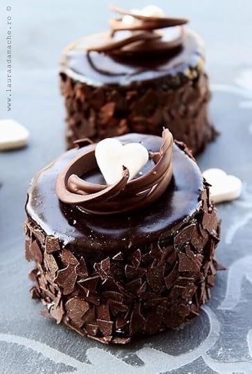 Mini Chocolate Mud Cakes: 