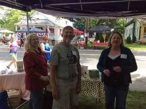 Belgrade 4th of July 2015: Lea Wait, John Clark and Kelly McClymer