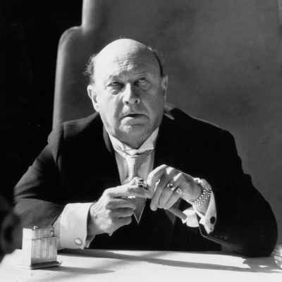 Donald Pleasence as Lord Copper in Scoop