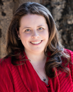Layla Reyne - Author Photo