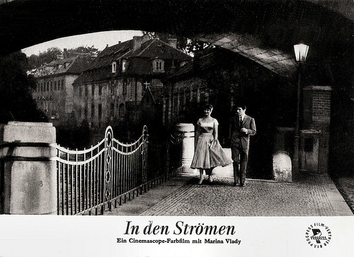 Marina Vlady and Robert Hossein in La liberté surveillée (1958)