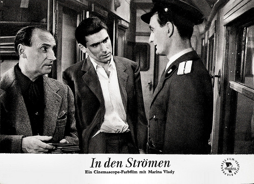 René Lefèvre and Robert Hossein in La liberté surveillée (1958)