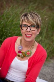 dress to impress Kim Nowlin