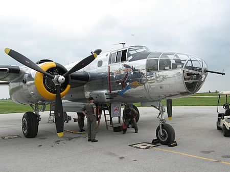  photo 450px-B-25_Mitchell_Yankee_Warrior_at_Ohios_Wood_County_Airport_zpsnsgc4fzq.jpg