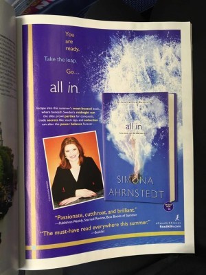 Annons i glassigt magasin, fotokredd: Emelie Schepp