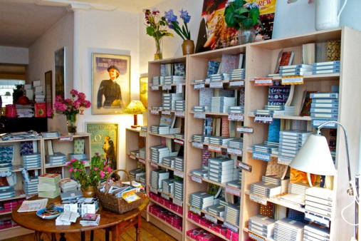 london_1049_persephone_books_4ed7c1a96a1074051a000020_fancybox