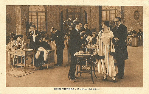 Diana Karenne in Demi-vierges
