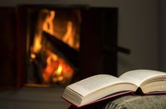 open-book-fireplace-28752818