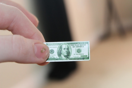 101 worthless pixabay dollar-979619_1920