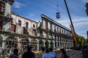 18CUBA-slide-4M3J-superJumbo