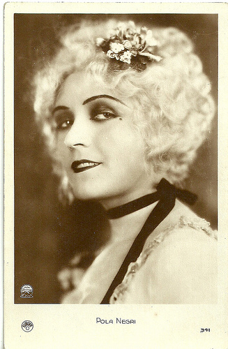 Pola Negri