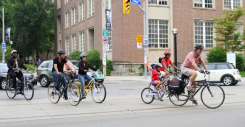 Photo: Cycling in Toronto: A personal reflection 