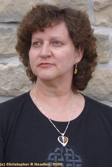 Author Photo - Kim Headlee