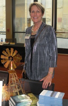 Desert Expo Book Fair 3-11-2015 (99)