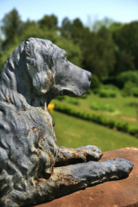 dog garden statue