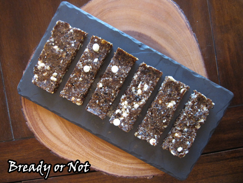 Bready or Not: No-Bake Maple Macadamia Nut Energy Bars (Gluten Free)