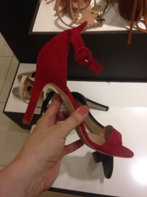 Röda, minns inte märket.