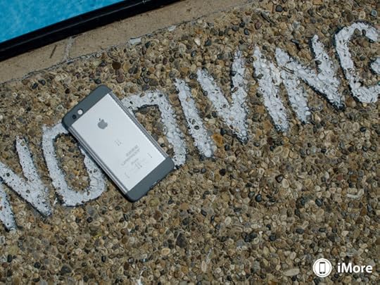 lifeproof-nuud-iphone-6-plus-pool-hero