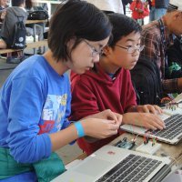Kids programming at Maker Camp Live.