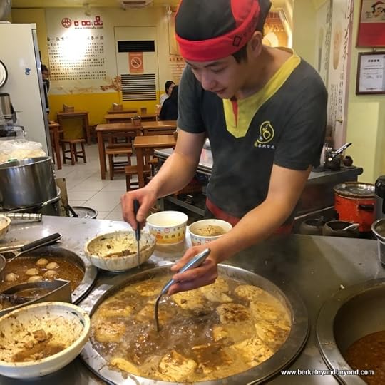 stinky tofu at Shilin Night Market in Taipei, Taiwan
