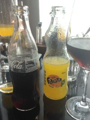 Fanta och cola - på flaska. Det blir verkligen EXTRA gott.