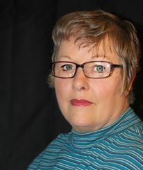 MediaKit_AuthorPhoto_TheCongressmansWife