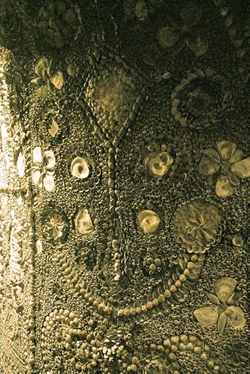 shell grotto