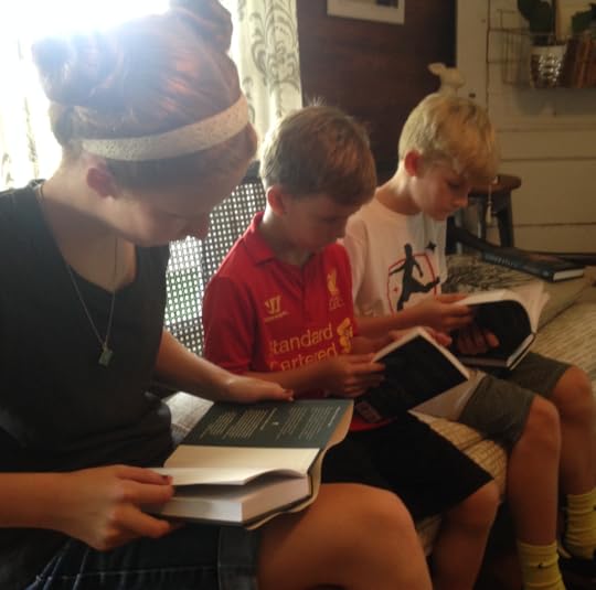 Kids Reading EF