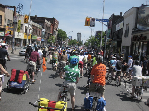 Photo: Bloor Bike Lane is reason to celebrate