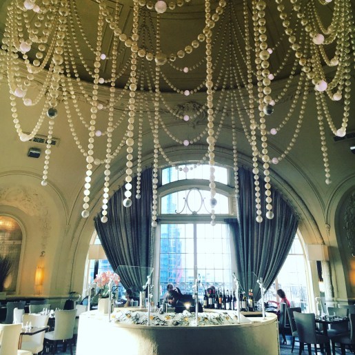 Chase Sapphire Preferred. You can stay at the Hyatt at the Bellevue in Philly with Chase Ultimate Rewards points