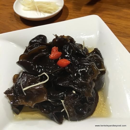 steamed wood-ear mushrooms at Din Tai Fung dim sum parlor in Taipei, Taiwan