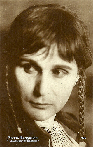 Pierre Blanchar in Le joueur d'échecs