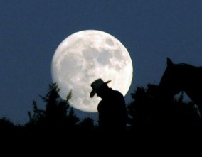 full-moon_679694n