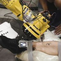 tattoo robot