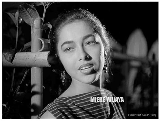 Mieke Wijaya sebagai Nana